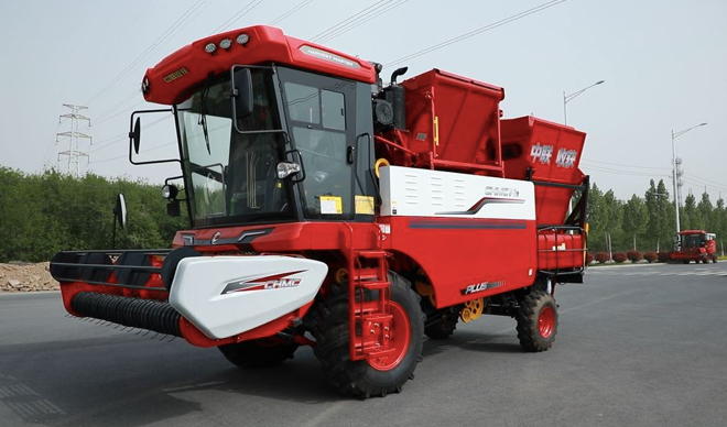 張新龍命運的齒輪開始轉(zhuǎn)動源于中聯(lián)收獲 640 (1).png