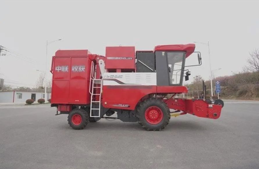 王茂寬:甘愿當(dāng)中聯(lián)收獲花生撿拾收獲機(jī)的推薦人 1692321548346953.jpg