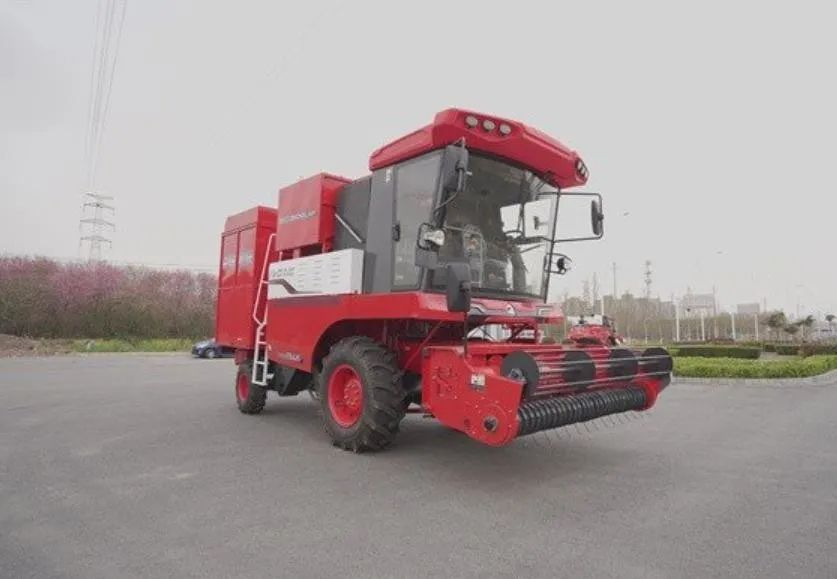 王茂寬:甘愿當(dāng)中聯(lián)收獲花生撿拾收獲機(jī)的推薦人 1692321605741324.jpg